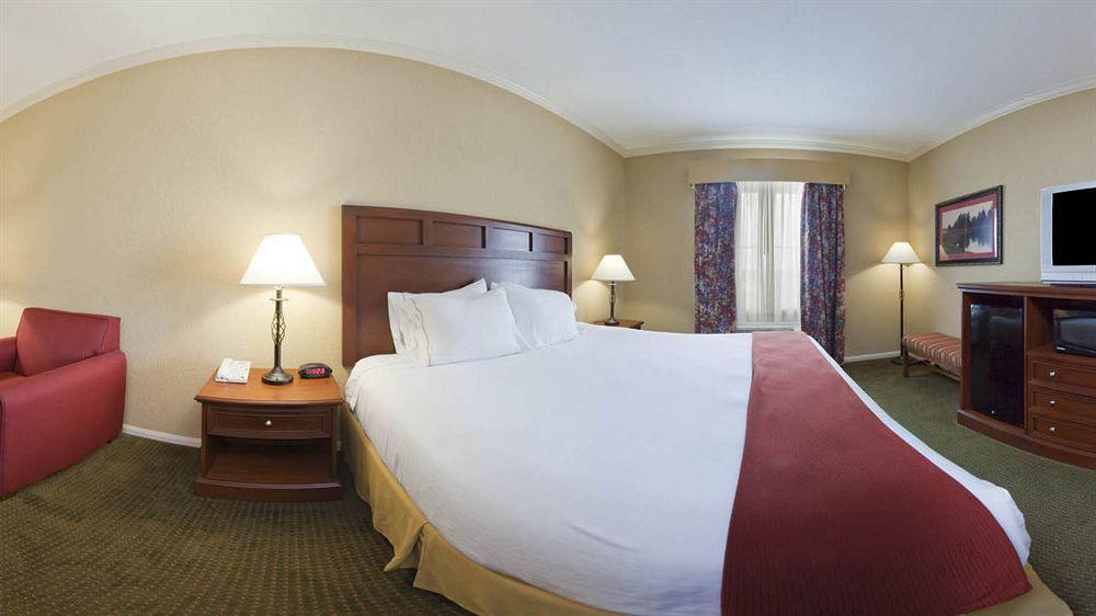 Holiday Inn Express Of Salado-Belton By Ihg Exterior foto
